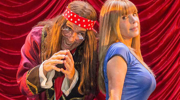 Contratar a Adriana Brodsky