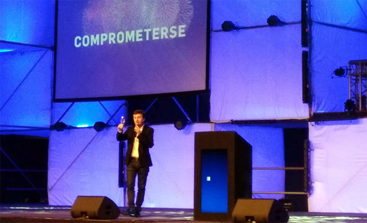 Contratar artistas para eventos empresariales y corporativos