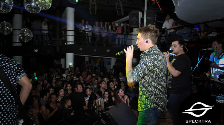 Los Totora en Spektra Disco, Pergamino