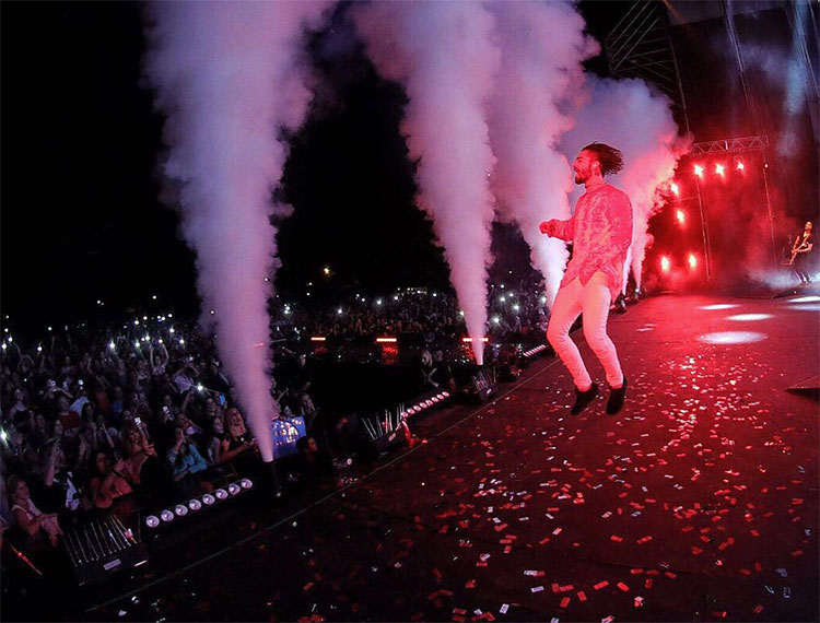 Contrataciones Maluma