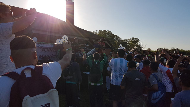 Contratar a Pibes Chorros