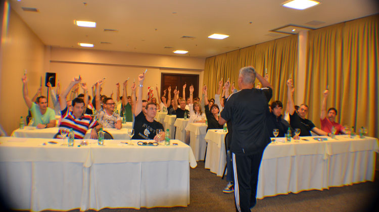 Enrique Nardone conferencia para Zurich y Hope Funds en Cataratas