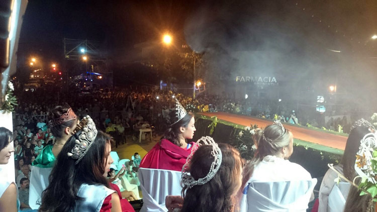 Contratar a Migrantes