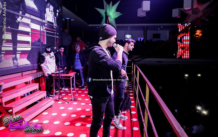 Contratar a Lucas Velazco y Nicolás Furtado