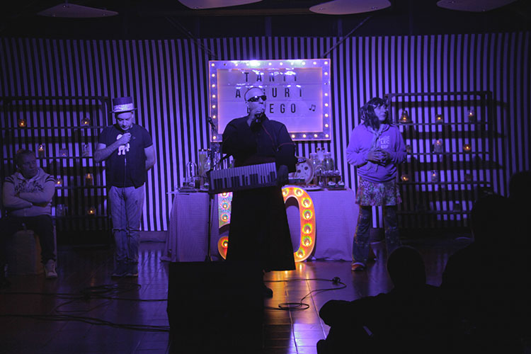 Contratar a Yayo y Humoristas