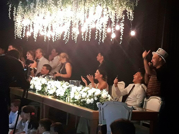 Contratar a los humoristas de Sin Codificar