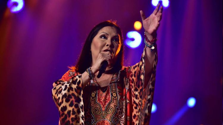 contratar a ana gabriel