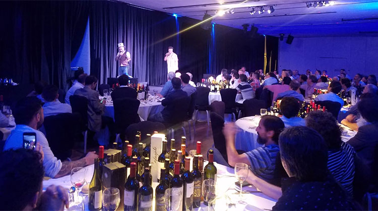 Contratar Humoristas