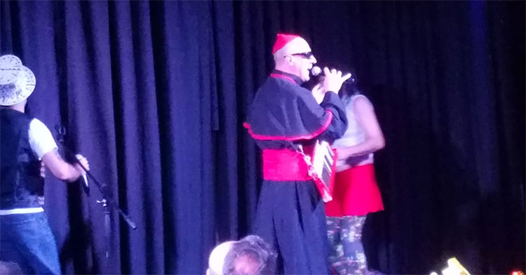 Contratar Humoristas