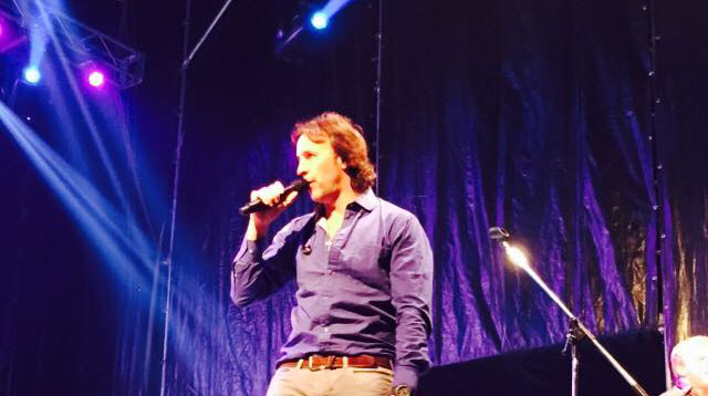 Los Alonsitos en el festejo del 25 de Mayo en Guernica