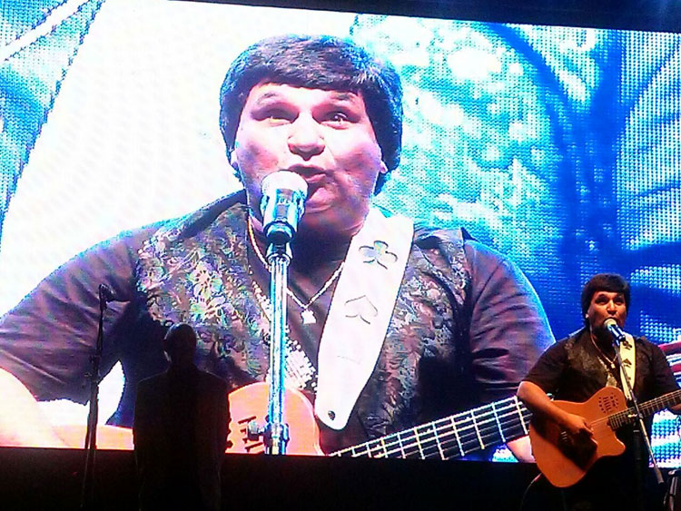 El Chaja en el Festival de Folclore de Uruguay 2015