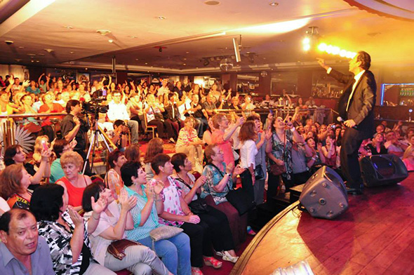 José Vélez en Casino Victoria, Entre Rios