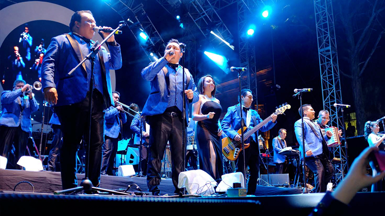 contratacion angeles azules