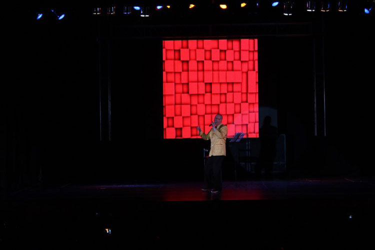 Yayo en el Teatro Sarmiento, San Juan