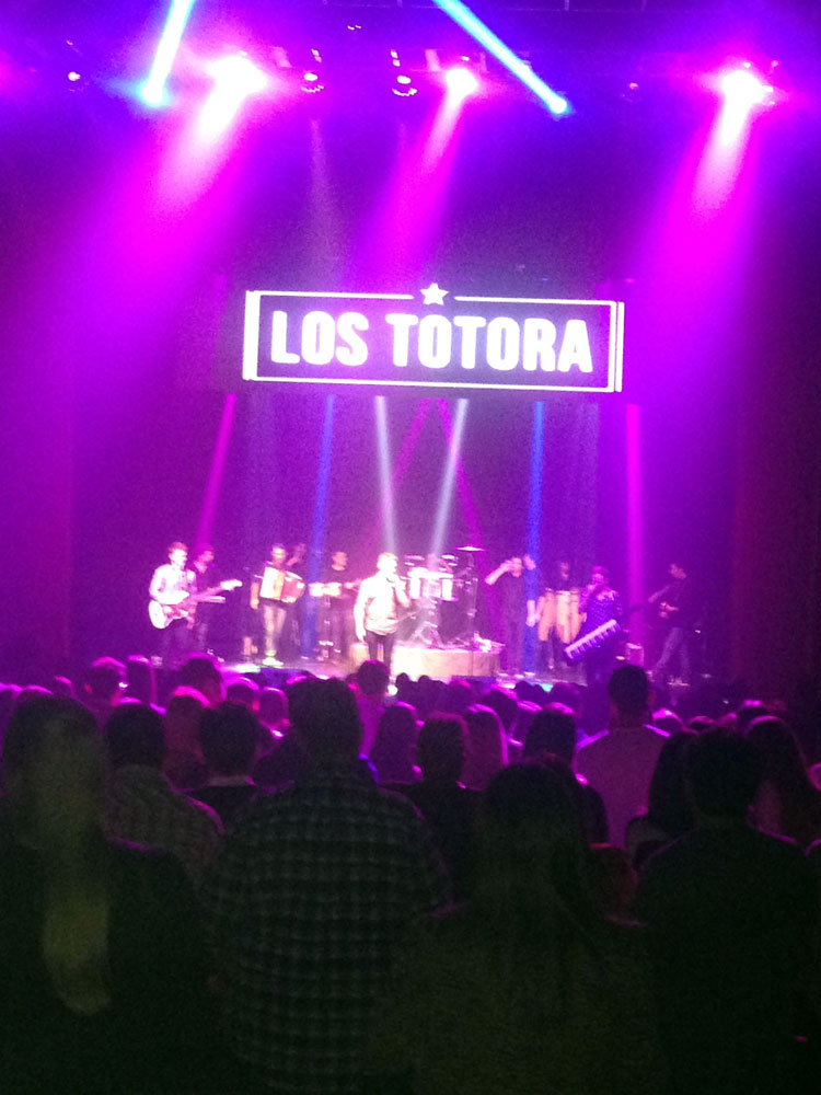 Show de Los Totora en el Teatro Broadway de Rosario