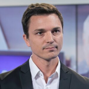 Contratar a Diego Esteves