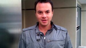 Contratar a Juan Butvilofsky