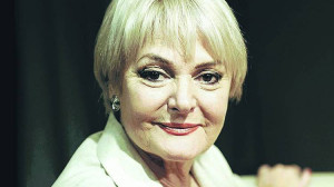 Claudia Lapacó