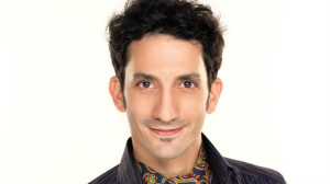 Juan Minujín