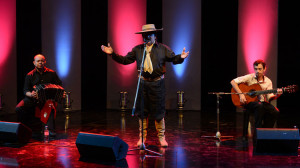 Contratar a Ramón Ayala