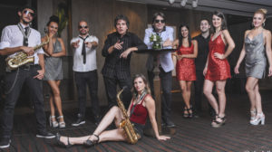Babydoll, banda de covers