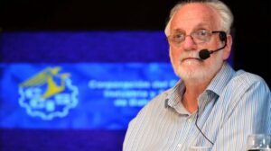 ontratar a juan carlos de pablo