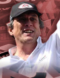 Contratar a Juan Maria Traverso