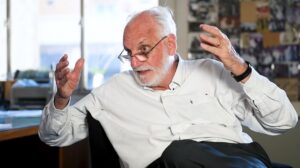 ontratar a juan carlos de pablo