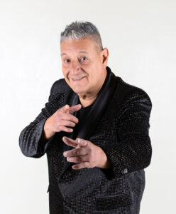 Contratar a El Brujo Ezequiel
