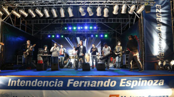 Los Totora - inauguración Plaza San Martín en San Justo