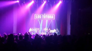 Show de Los Totora en el Teatro Broadway de Rosario