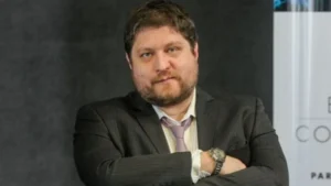 Contratar a Nicolás Wiñazki