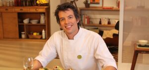 Contratar a Pedro Lambertini