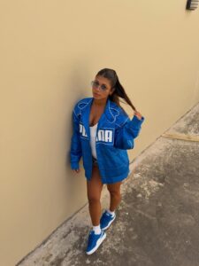 Giuli Lourdes